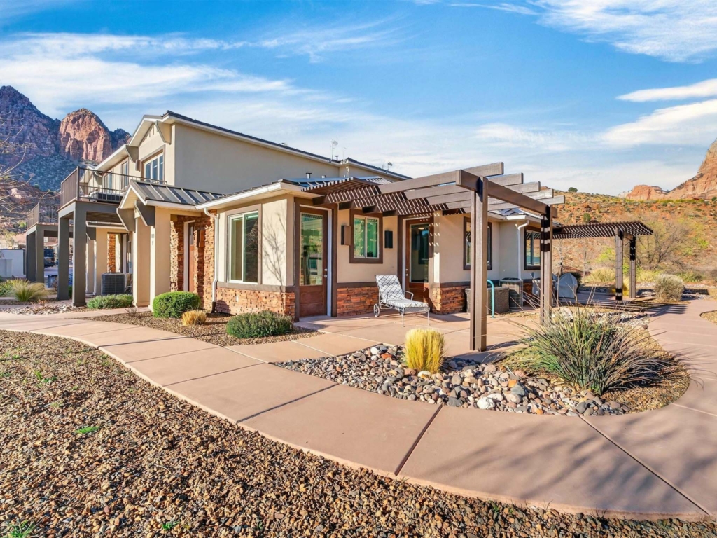101 Trapper Circle, Unit F